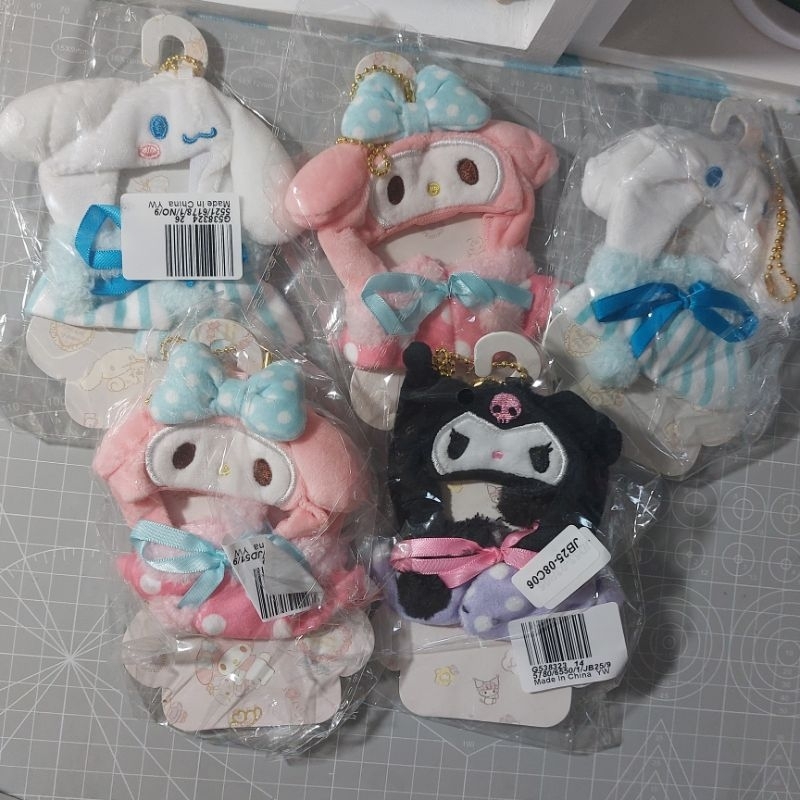 [NEW] WTS CAPE SANRIO CINNAMORROL MY MELODY KUROMI DOLL 10CM CLOTHES TUDUNG TOPI