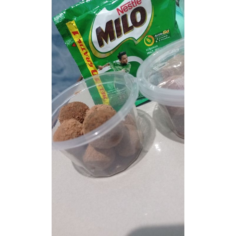 

Bola Susu Milo