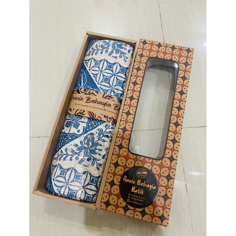 HAMPERS BATIK TULIS FREE BOX