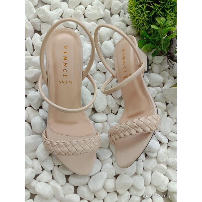 Sandal wanita Vinnci Almeera Premium