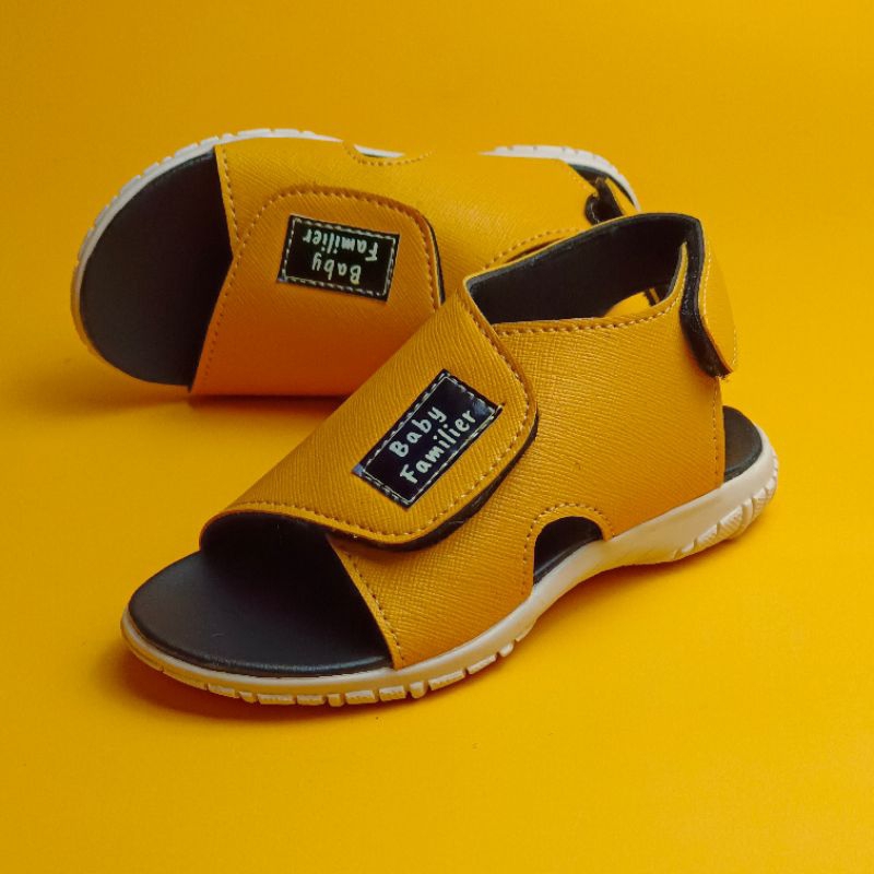 Sandal Anak 23-30 Bahan Tebal Sol Karet Anti Licin Unisex (Chalvin 01)