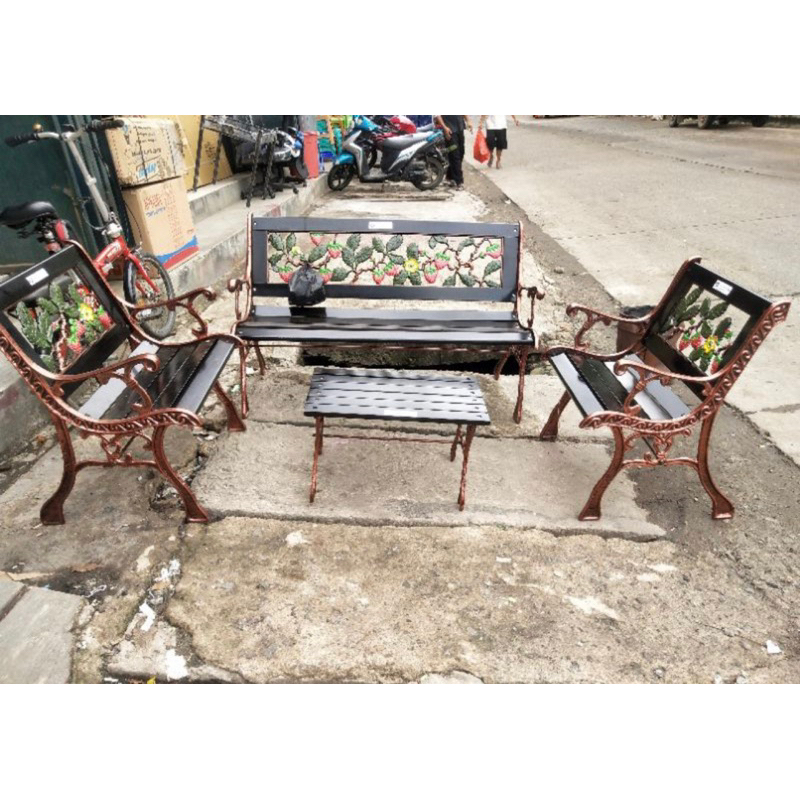 KURSI TAMAN MINIMALIS KURSI TAMAN MURAH KURSI BESI KURSI TAMU KURSI TUNGGU KURSI BANDARA KURSI TERAS