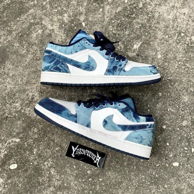 AJ1 Low Washed Denim