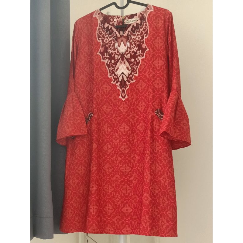 Preloved - Tunik by Arjuna Weda Sz M