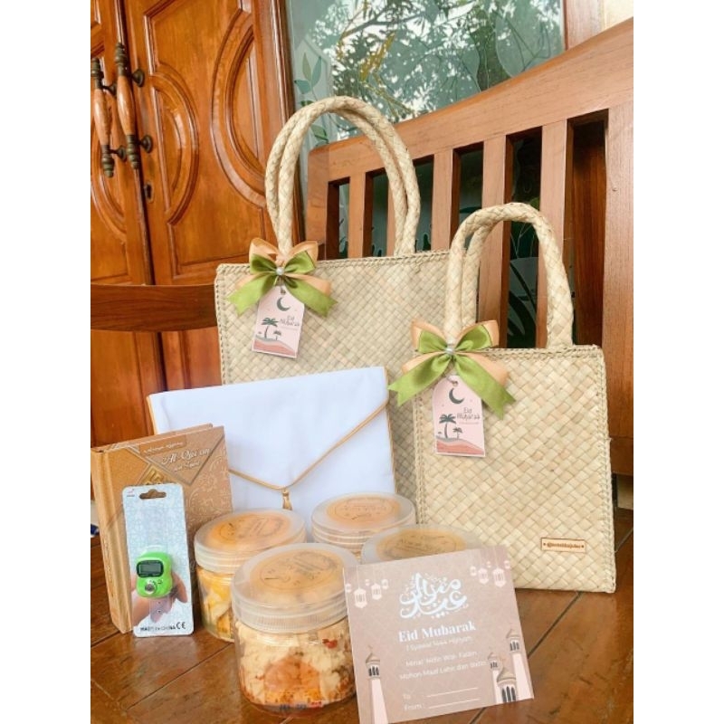 

HAMPERS BINGKISAN RAMADHAN IDUL FITRI RAYA COOKIES KUE KERING NASTAR KASTENGEL