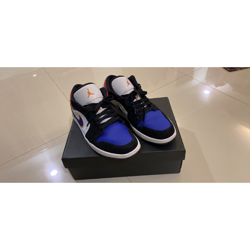 AJ 1 LOW LAKERS TOP THREE