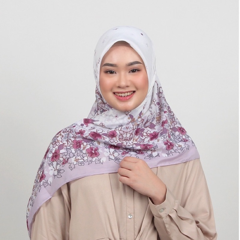 Zuhairah Scarf Zoya