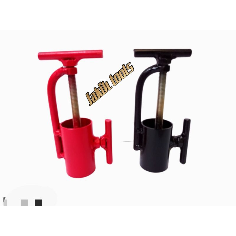 Treker Shock Depan motor bebek metik gamit sa pagbukas sa atubang nga shock