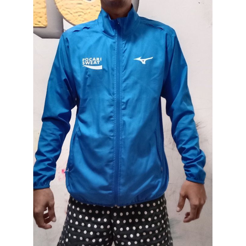 Jaket pocari sweat run 2021