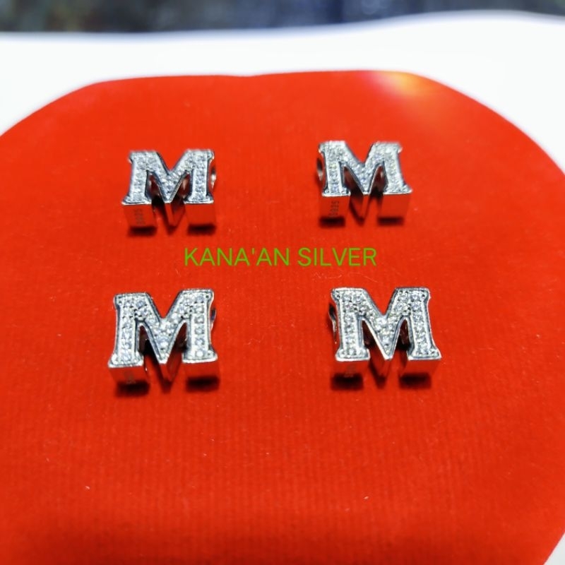 Liontin perak asli 925 /buah kalung model tusuk huruf (M) mata zircon putih kilau /Silver lapisan em