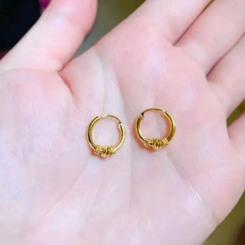 Anting gifsi wanita dewasa anti karat