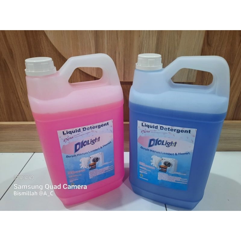 Detergen cair Dialight 5 Liter