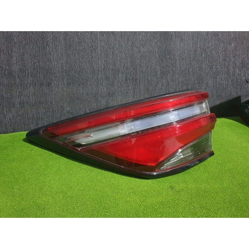 STOPLAMP FORTUNER VRZ FACELIFT 2021