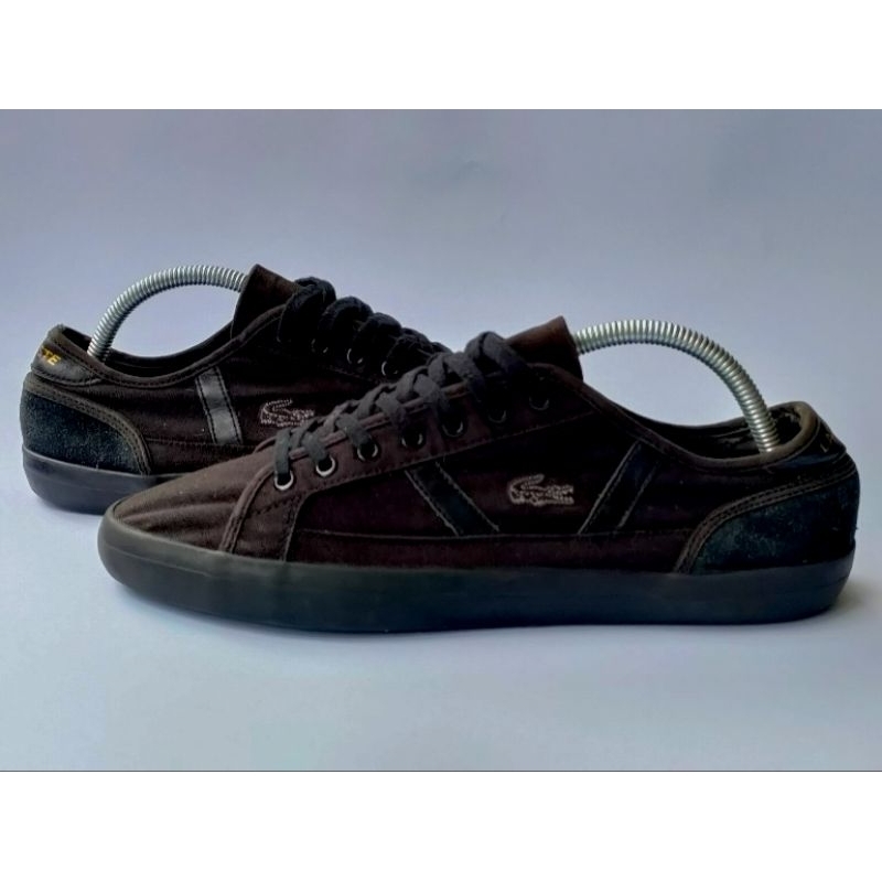 Sepatu Sneakers Lacoste Sideline Full Black Original (Second) (Preloved)