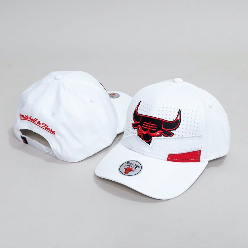 TOPI BULLS BANTENG CHICAGO PRIA WANITA / BASEBALL CAP MITCHELL AND NESS SPORT FASHION GOLF