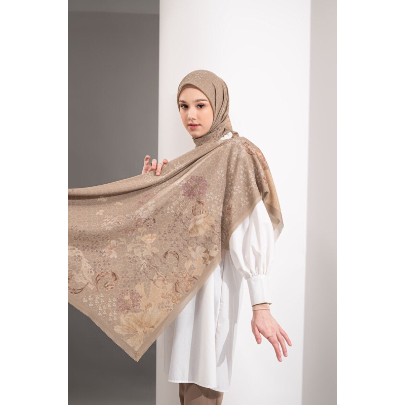 Blyana Scarf Gia by Heylocal
