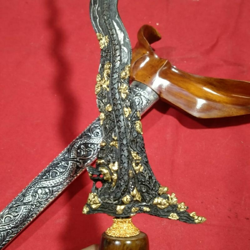 Keris Nogo Sosro Kinatah Kamardikan Alus