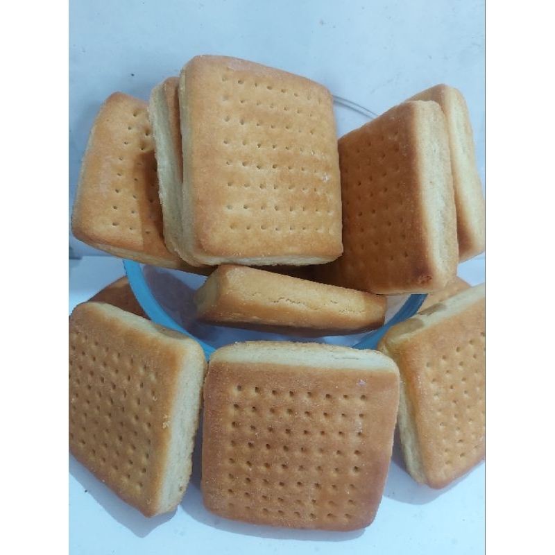 

Biskuit Mentega Susu 500gram