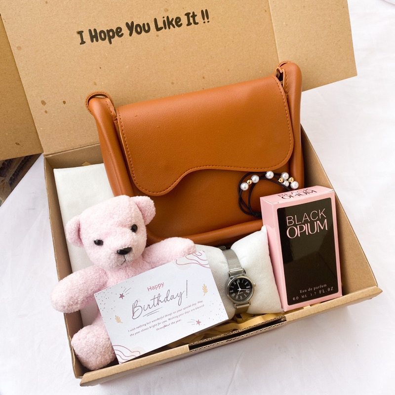 [GABY BAG]HAMPERS GIFT BOX TAS GABY UNTUK KADO ULANG TAHUN CEWEK/KADO PACAR/KADO TAS CEWEK/KADO VALENTINE/KADO ANNIVERSARY/KADO WEDDING/KADO WISUDA/KADO HARI GURU/HAMPERS LEBARAN/HAMPERS RAMADAN