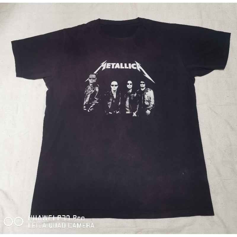 Kaos Uniqlo Metallica