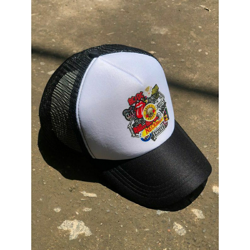 Topi Band Musik black metal  acdc bringme