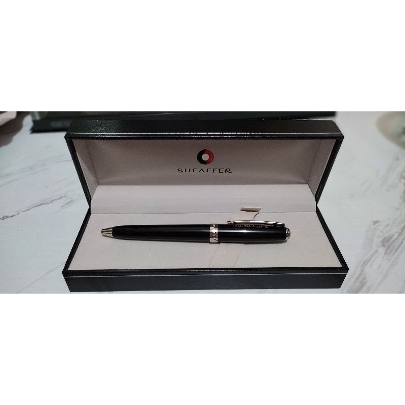 SHEAFFER 100 GLOSSY BLACK WITH GOLD TRIMS BALLPOINT PEN  - Michael (Printed)