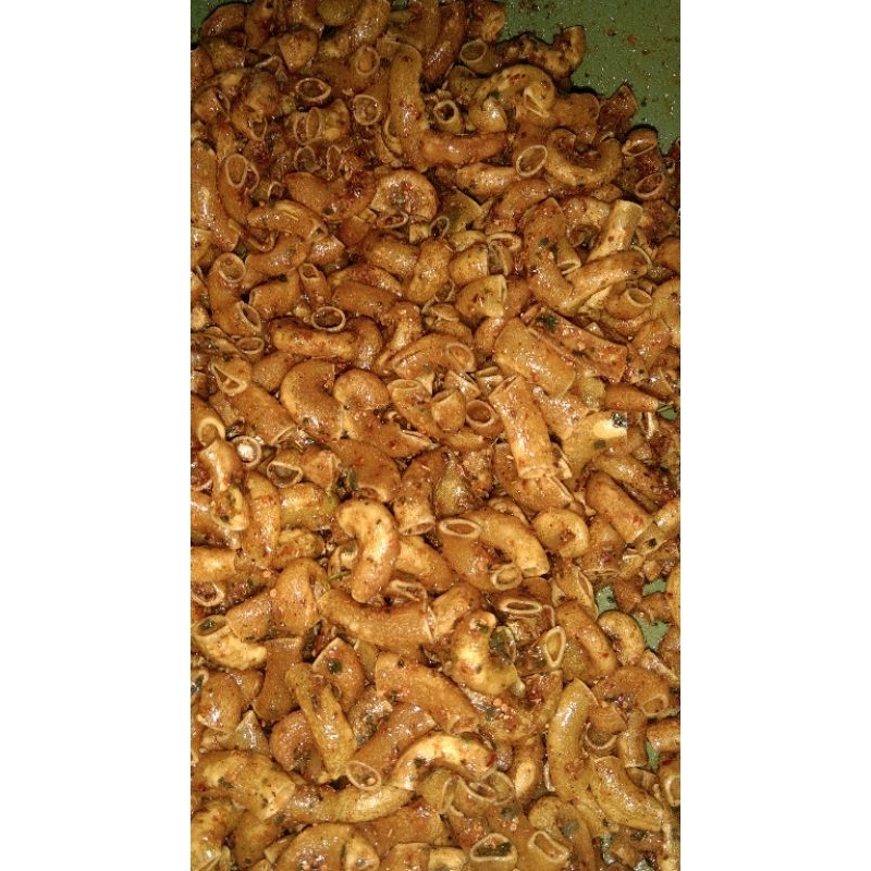 

Cemilan Kering Makroni Kriuk Daun Jeruk 250gr