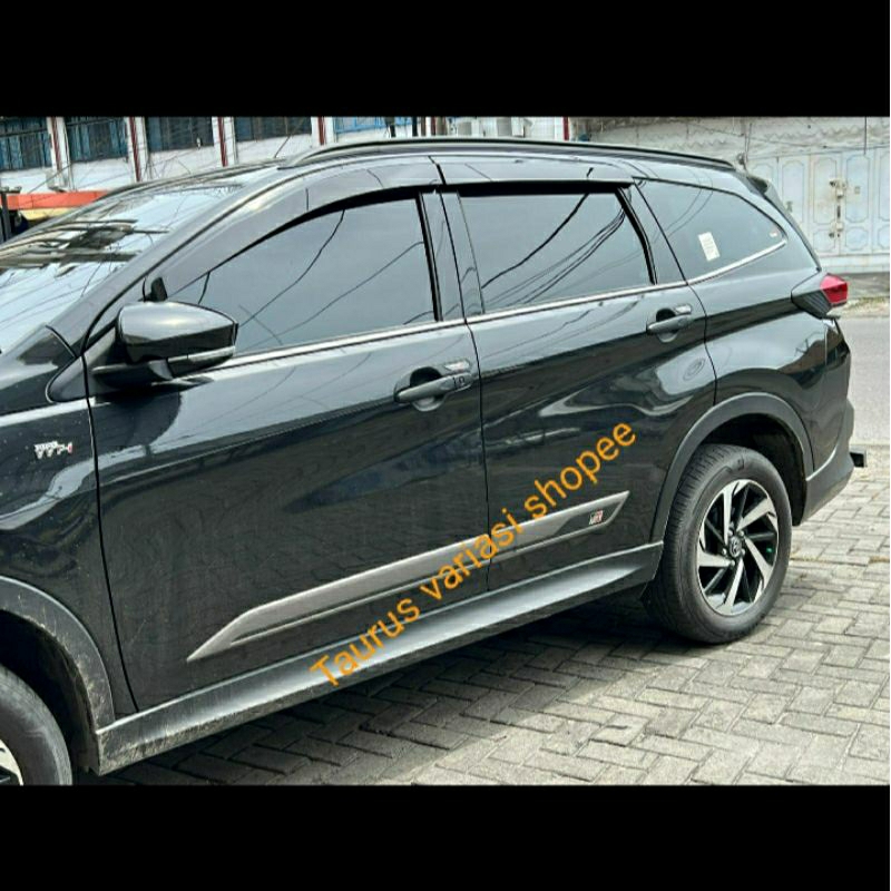 List Body/Bodi Samping Pintu Mobil/Side Body Moulding import Ori All New Rush/Terios 2018/2019/2020/
