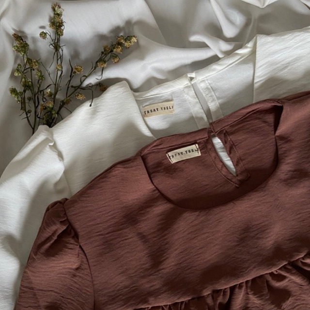 Treat.Yself - Celine Blouse