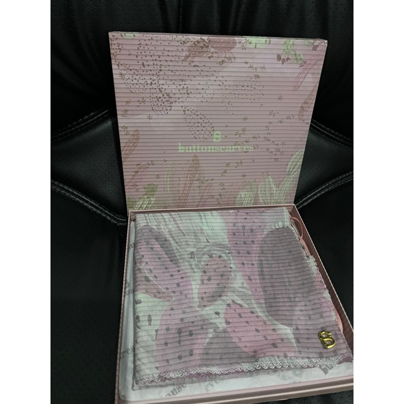 opuntia series buttonscarves preloved