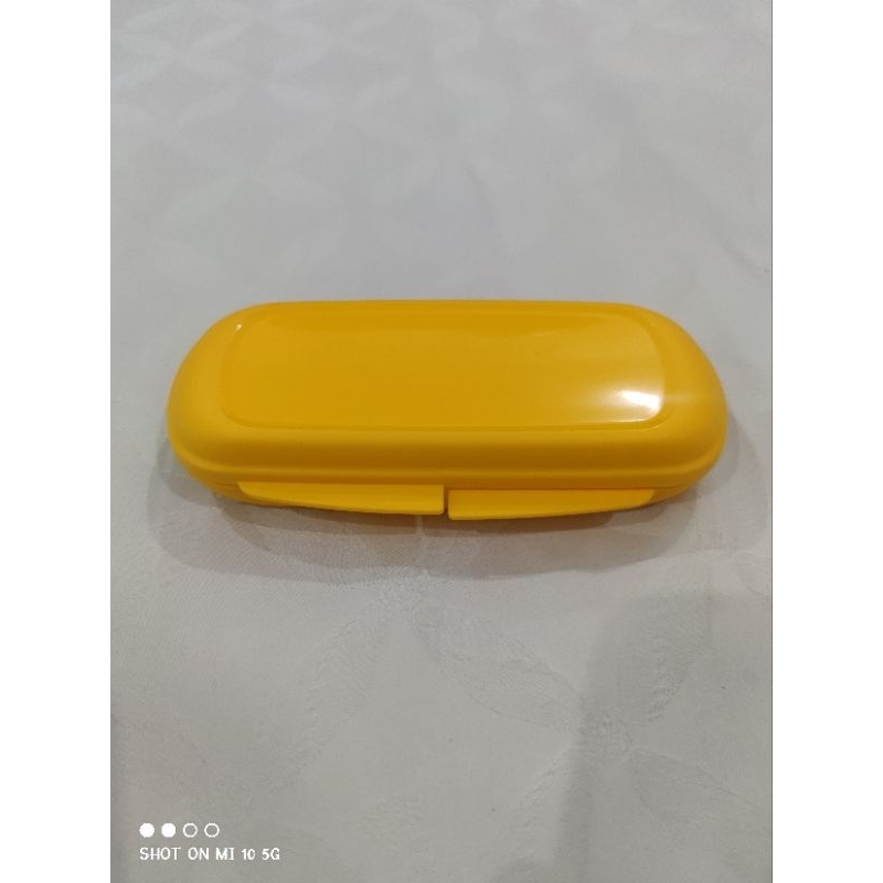 Tupperware Cutlery Case (Kotak Kacamata)