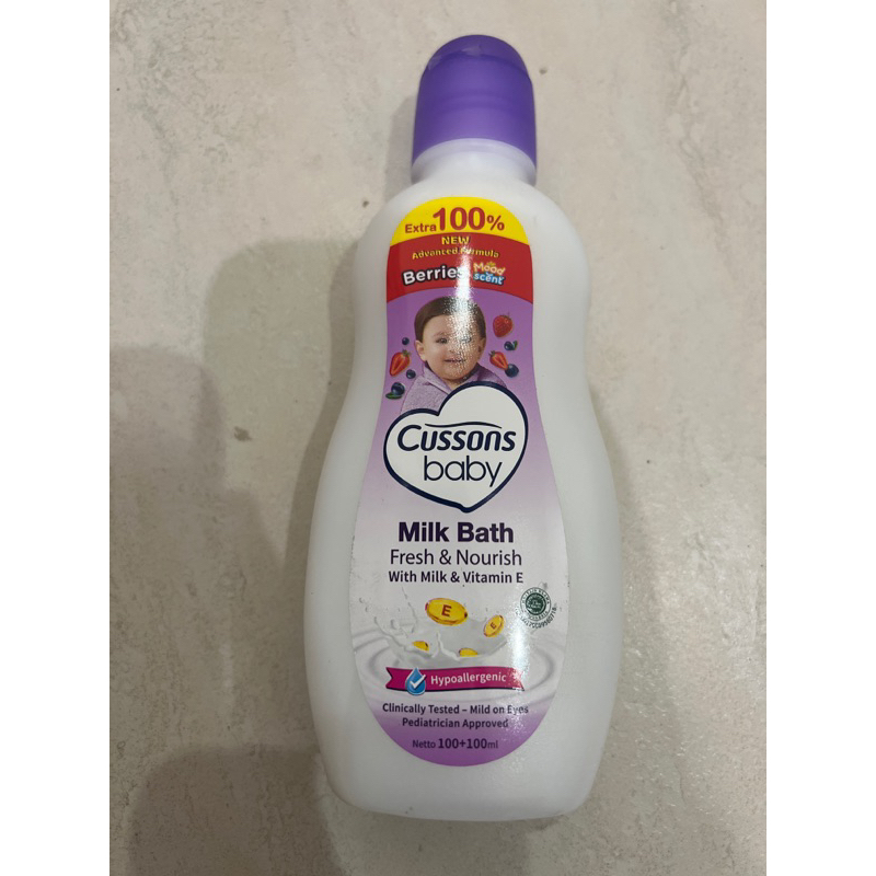 CUSSONS BABY MILK BATH FRESH &amp; nourish 100+ 100ml // sabun mandi bayi milkbath 200ml