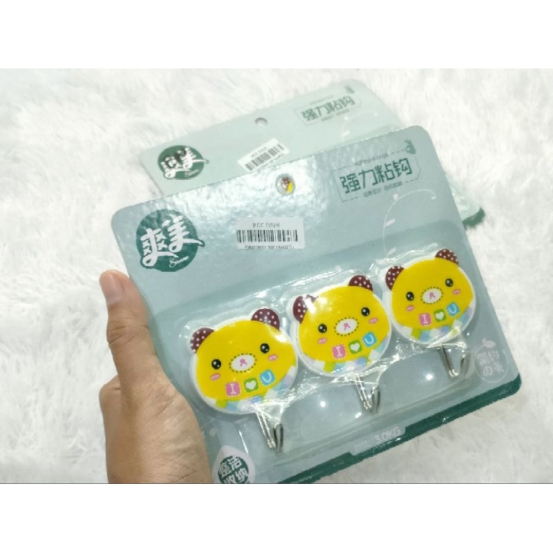 Cantolan baju tempel karakter isi 3 pcs