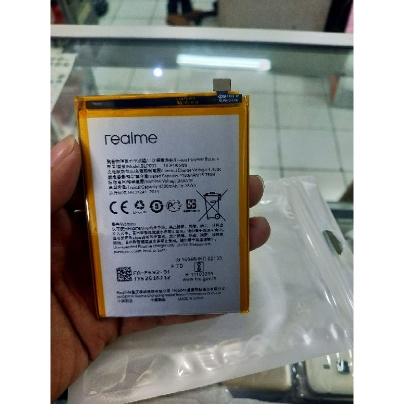 Baterai batre For Realme 3 Blp 693 Original Distributor Oem