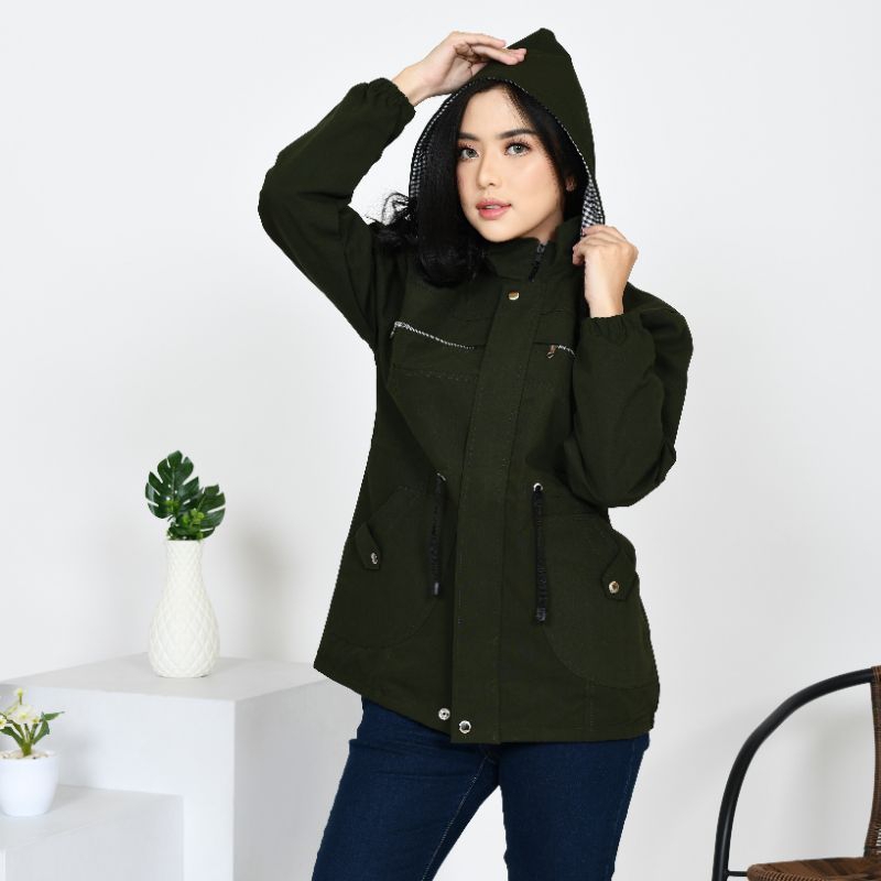 Jaket Wanita Parka Tahan Angin Cocok Untuk Berkendara