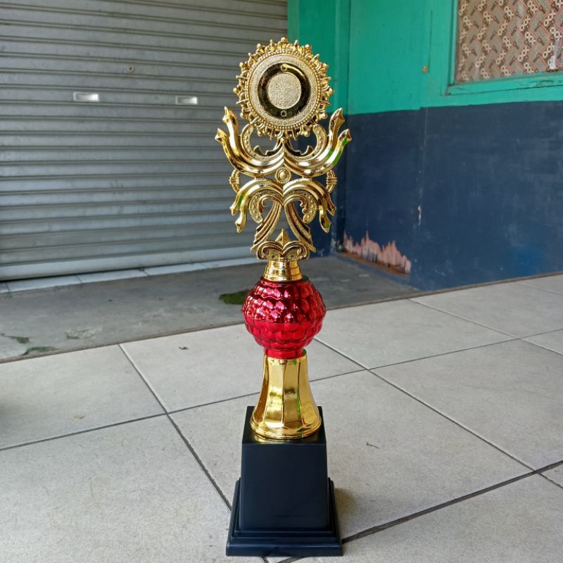 Piala FT 330 Tinggi 41cm Satuan