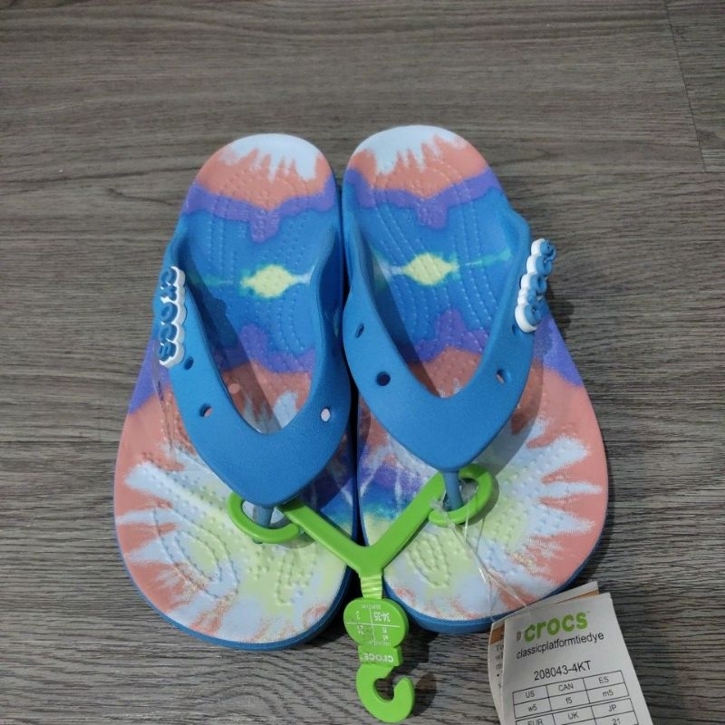 Sandal Crocs 208043-4KT