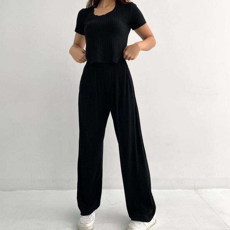 TOKYO SET | Setelan Wanita Ribbed Knit Set Semi Crop Top Lengan Celana Panjang Highwaist Highwaisted Pants