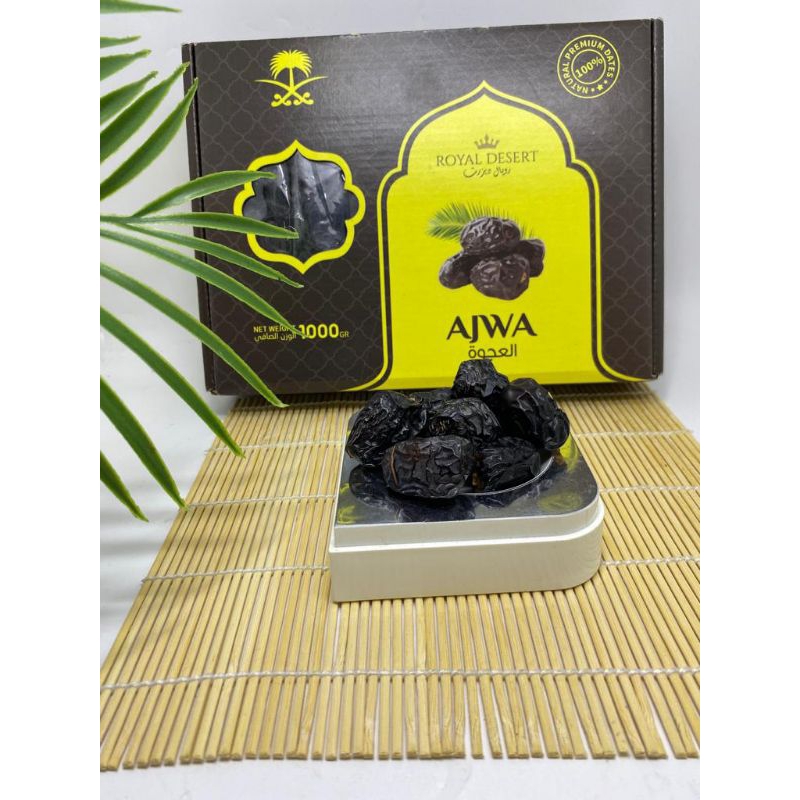 

Kurma Ajwa Madinah / kurma Nabi New Royal Dessert Eksklusif