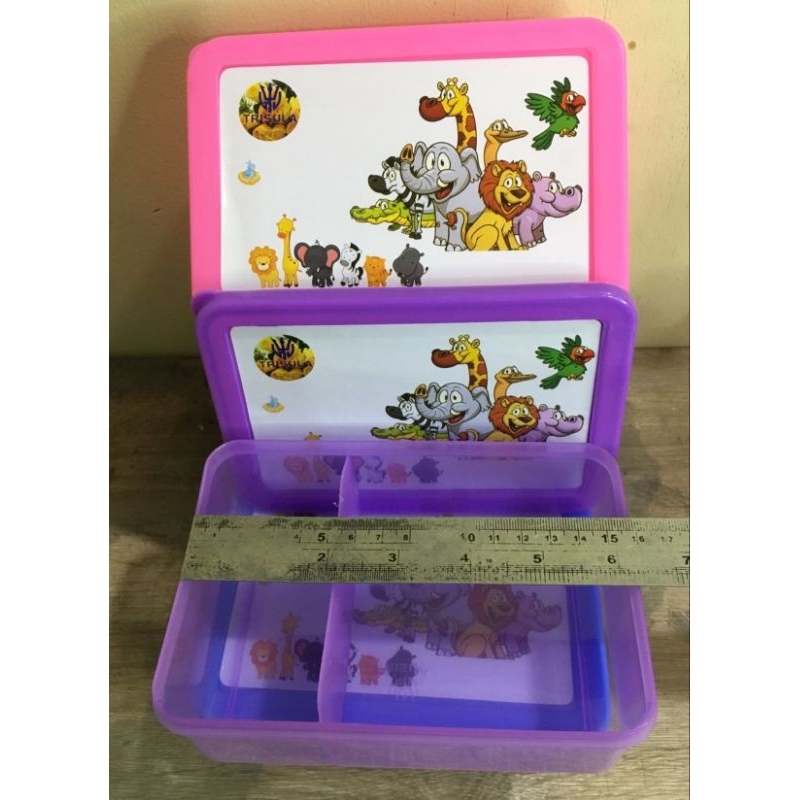 tempat makan/kotak makan/lunch box segi sekat 2 gambar jerapah