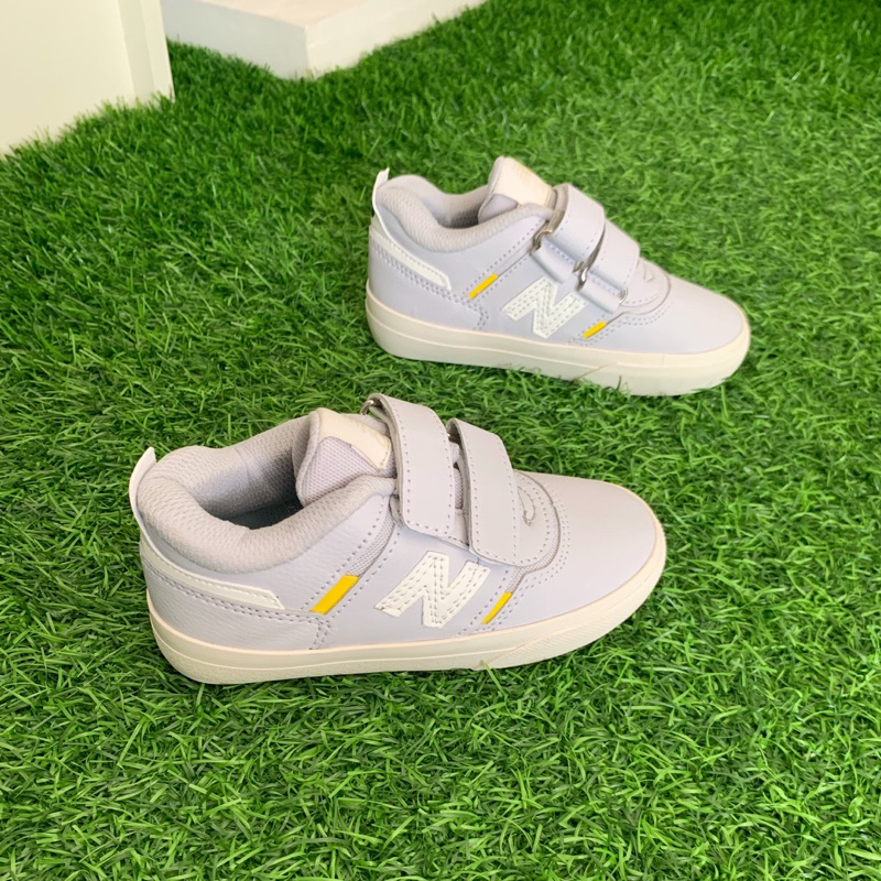 SEPATU ANAK NB NUMERIC