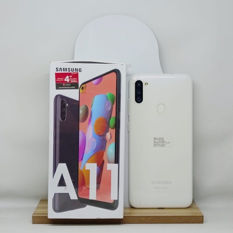 Samsung Galaxy A11 3/32 GB Garansi Resmi Indonesia