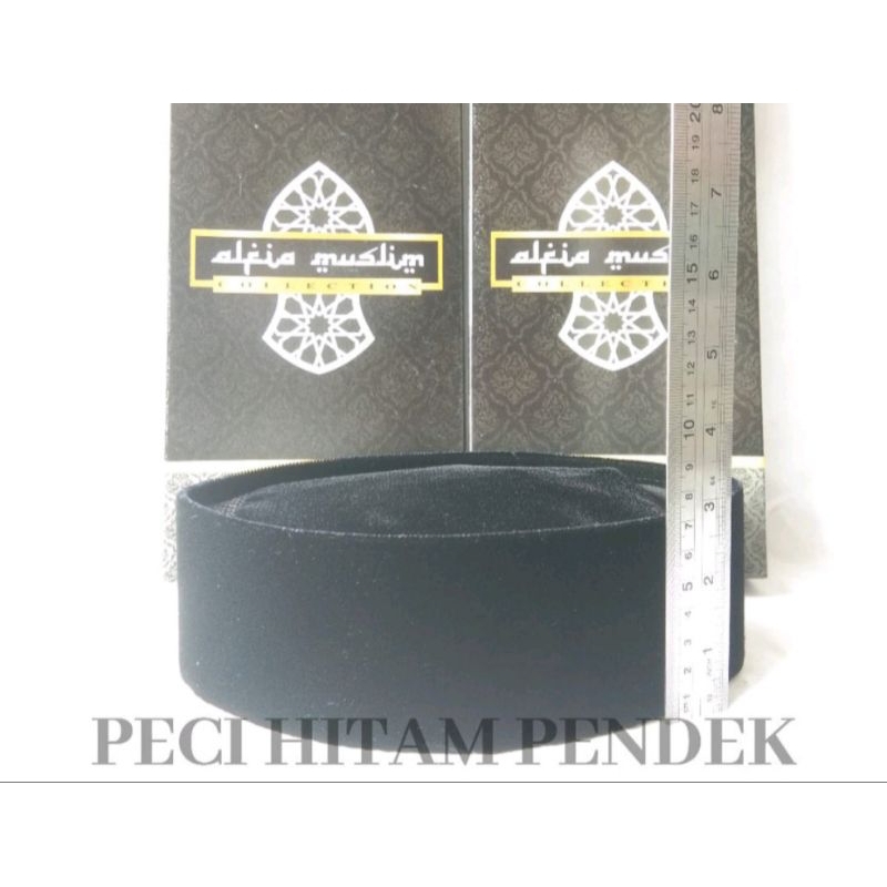 Songkok/Kopiah Hitam tinggi 7cm Bahan halus