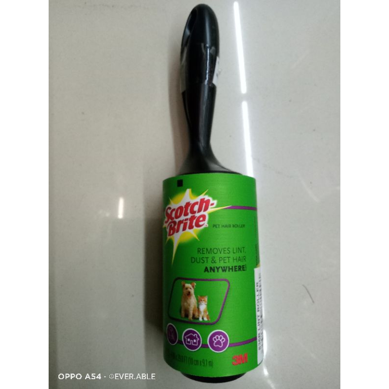 SCOTCH BRITE REMOVES LINT DUST &amp; PET HAIR