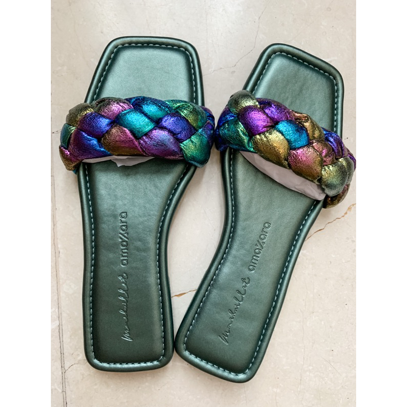 Amazara x Mmehuillet Marshmallow Unicorn Sandals