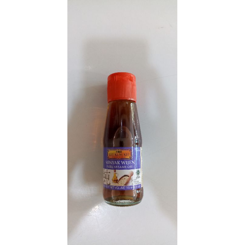 

LEE KUM KEE minyak wijen PURE SESAME OIL 115ml