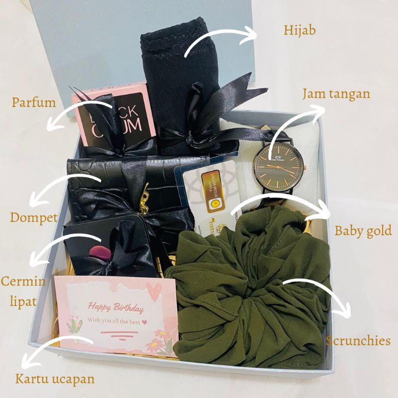 

HAMPERS CEWEK KADO SPECIAL ULANG TAHUN GIFT BOX