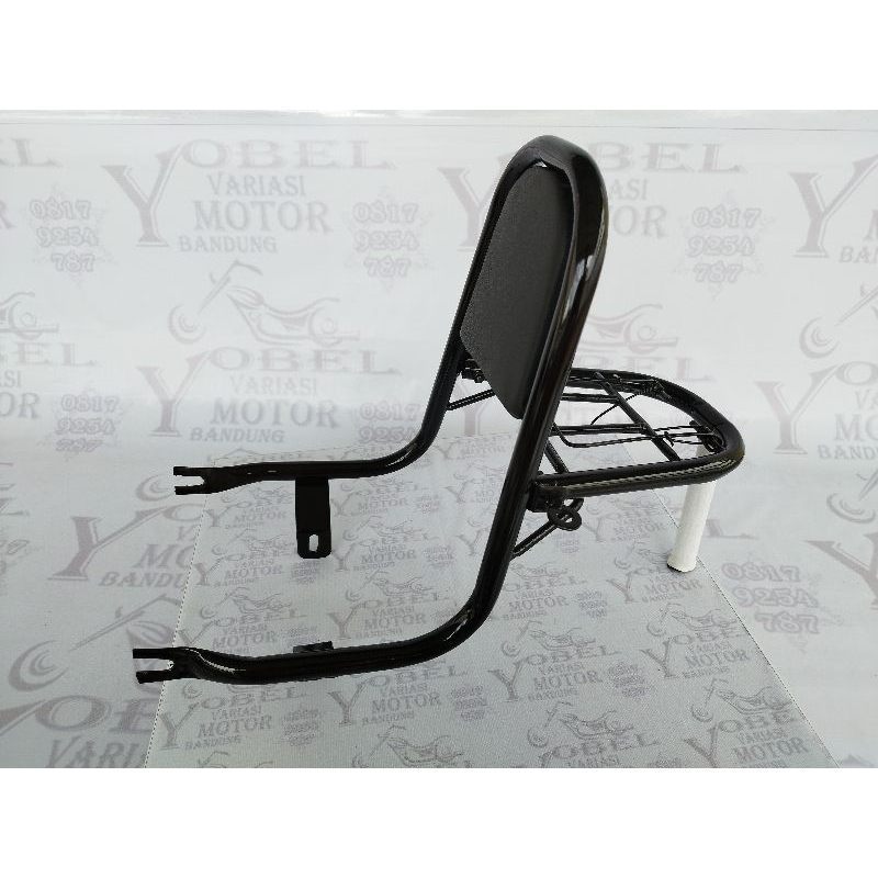 SANDARAN RAK BEHEL C70 BRACKET BREKET C70 BELAKANG HONDA C70 HITAM