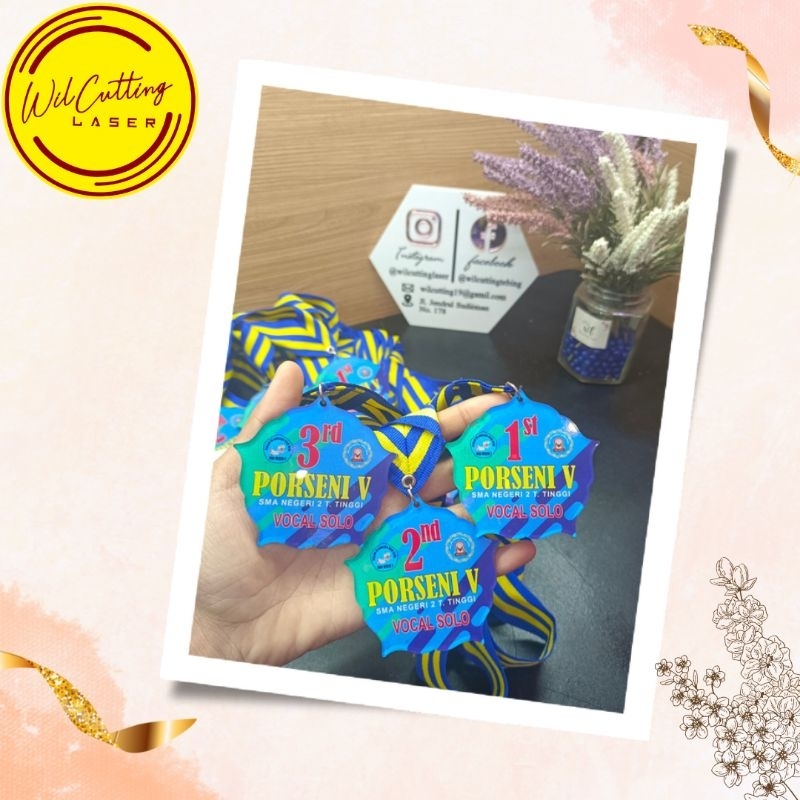 MENDALI AKRILIK / MENDALI AKRILIK WISUDA / MENDALI AKRILIK 1 SISI DAN 2 SISI / MENDALI CUSTOME