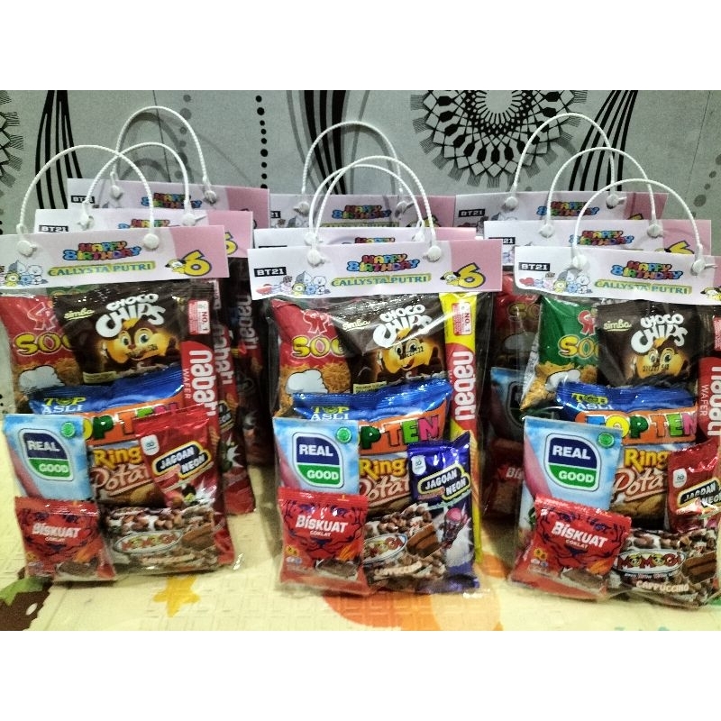 

Snack ulang tahun anak / paket Snack ulang tahun / parsel ulang tahun anak